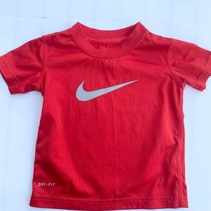 Nike boys dri-fit tee